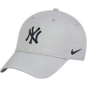 NWT Men's New York Yankees Nike Gray Legacy 91 Adjustable Performance Hat